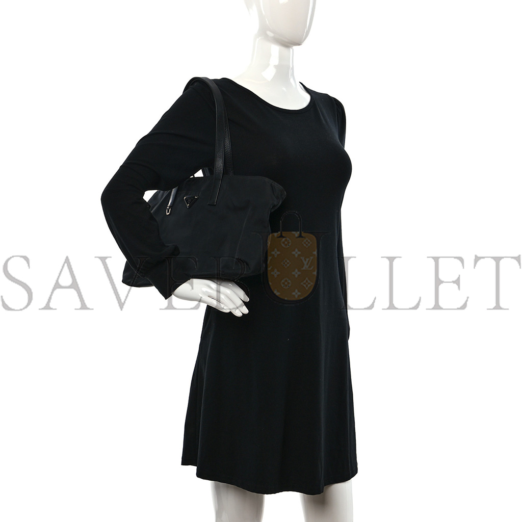 PRADA TESSUTO NYLON TOTE BLACK (33*28*9cm) PRADA TESSUTO NYLON TOTE BLACK (33*28*9cm)