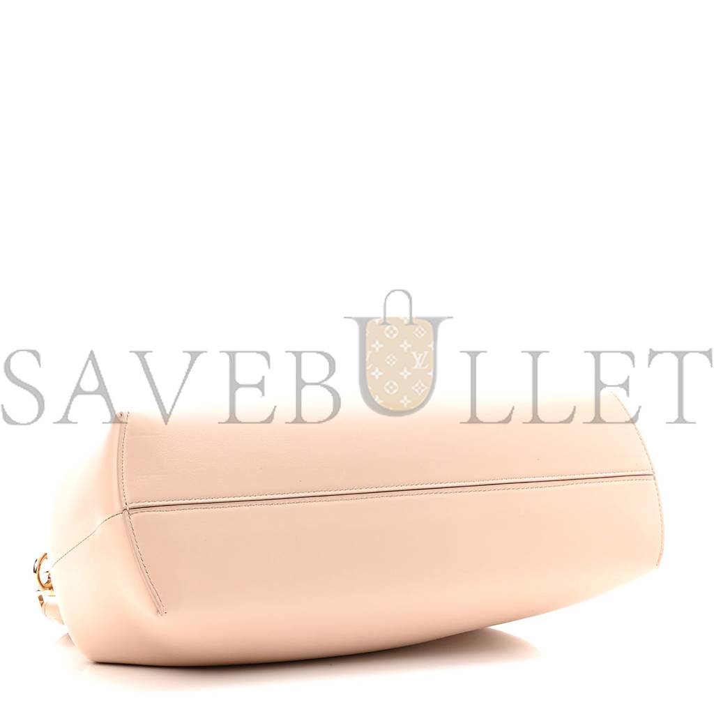 FENDI SHINY NAPPA MEDIUM FENDI FIRST POUDRE (32*25*10cm) FENDI SHINY NAPPA MEDIUM FENDI FIRST POUDRE (32*25*10cm)